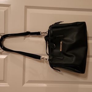 Black Nine West shoulder purse
